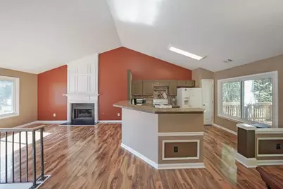 460 Darter Drive NW, Kennesaw, GA 30144 - Photo 2