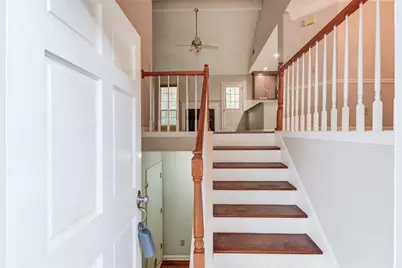 1605 Watercrest Circle, Lawrenceville, GA 30043 - Photo 2