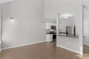 556 Maggie Ln, Jonesboro, GA 30238 - Photo 6