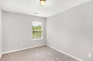 556 Maggie Ln, Jonesboro, GA 30238 - Photo 36