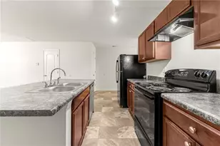 2383 Hackamore Dr, Atlanta, GA 30349 - Photo 6