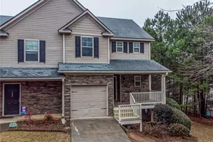 137 Cypress Ct, Canton, GA 30115 - Photo 2