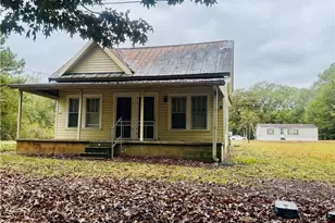 112 Cemetery St, Kingston, GA 30145 - Photo 2