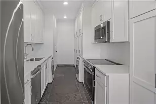 2575 Peachtree Rd NE, Atlanta, GA 30305 - Photo 14