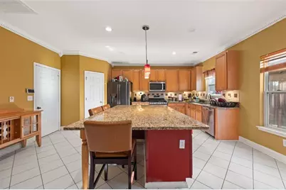 250 Windsor Way, Fairburn, GA 30213 - Photo 8