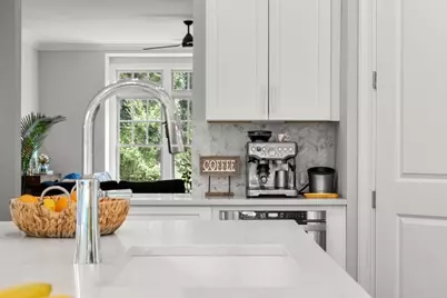 2045 Bellrick Road NW, Atlanta, GA 30318 - Photo 18