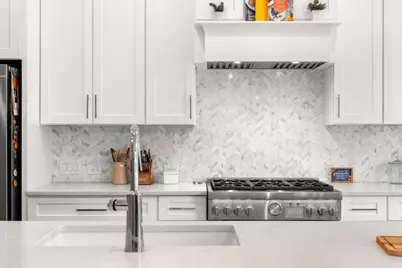 2045 Bellrick Road NW, Atlanta, GA 30318 - Photo 14