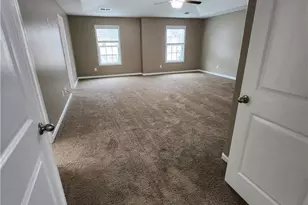 24 Marvin Gdns, Sharpsburg, GA 30277 - Photo 16