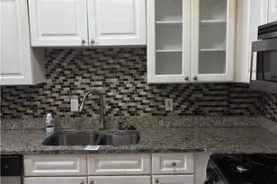 6980 Roswell Rd, Atlanta, GA 30328 - Photo 10