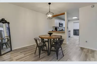 205 Woodcliff Drive, Sandy Springs, GA 30350 - Photo 6