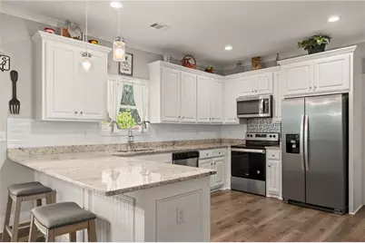 6253 Main Street, Lula, GA 30554 - Photo 14