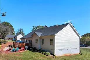 6253 Main St, Lula, GA 30554 - Photo 36