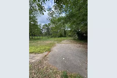 1323 S Hairston Road S, Stone Mountain, GA 30088 - Photo 10