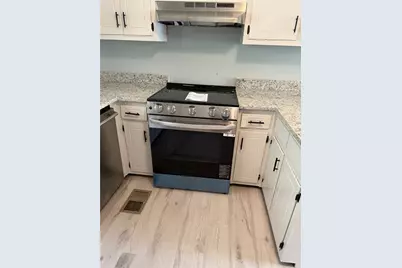 975 Ridgedale Drive, Lawrenceville, GA 30043 - Photo 10