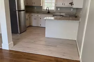 975 Ridgedale Dr, Lawrenceville, GA 30043 - Photo 14