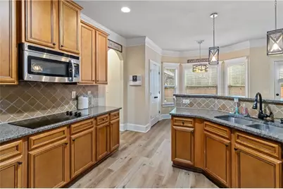 200 Birchwood Drive, Loganville, GA 30052 - Photo 14