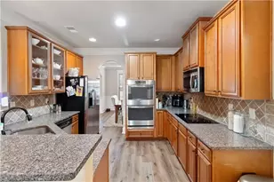 200 Birchwood Dr, Loganville, GA 30052 - Photo 12