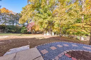 1095 Ashlin Dr, Woodstock, GA 30188 - Photo 38