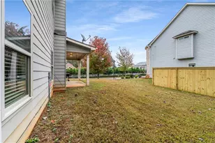 400 Autumn Bluff Dr, Lawrenceville, GA 30044 - Photo 34