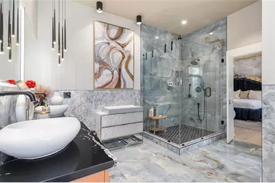 1050 Bedford Gardens Drive, Johns Creek, GA 30022 - Photo 16