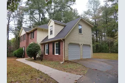 40 Lake Court, Stockbridge, GA 30281 - Photo 2