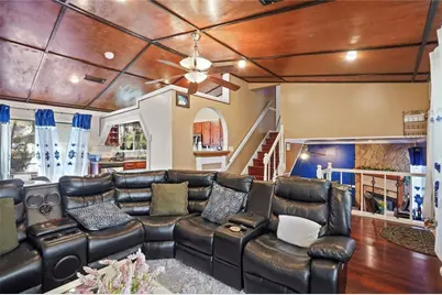 884 Forest Path, Stone Mountain, GA 30088 - Photo 6