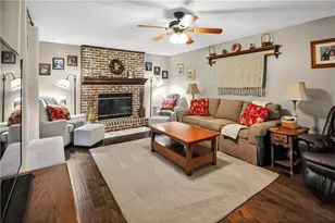 8980 Par Dr, Douglasville, GA 30134 - Photo 14