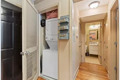 48 Peachtree Avenue NE #426, Atlanta, GA 30305 - Photo 18