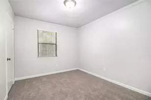 5268 Fox Path, Stone Mountain, GA 30088 - Photo 14