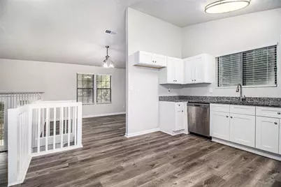 5268 Fox Path, Stone Mountain, GA 30088 - Photo 4