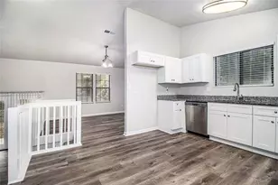 5268 Fox Path, Stone Mountain, GA 30088 - Photo 4