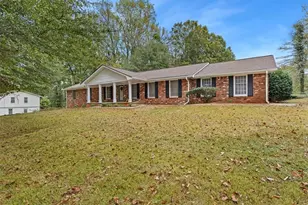 853 Waterside Dr SE, Conyers, GA 30094 - Photo 2