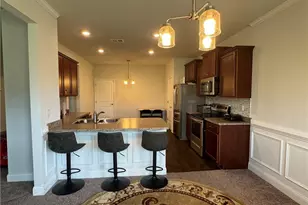 6234 Hickory Ln Cir, Union City, GA 30291 - Photo 4