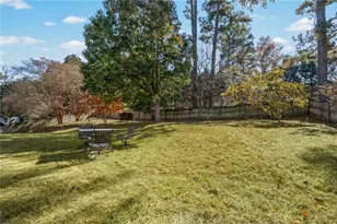 4825 Winding Rose Dr, Suwanee, GA 30024 - Photo 38