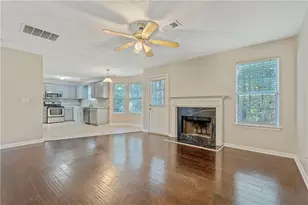 9122 S Sterling Lakes Dr, Covington, GA 30014 - Photo 8