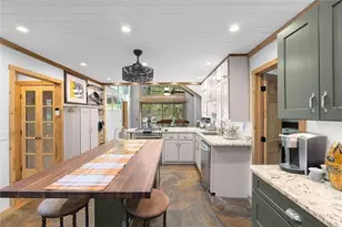 5397 Valley Mist Ct, Peachtree Corners, GA 30092 - Photo 8