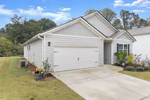 69 Embry Blvd, Pendergrass, GA 30567 - Photo 2