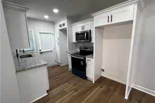 229 Victory Dr SE, Marietta, GA 30060 - Photo 6