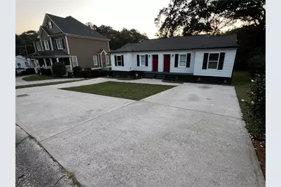 229 Victory Drive SE, Marietta, GA 30060 - Photo 1