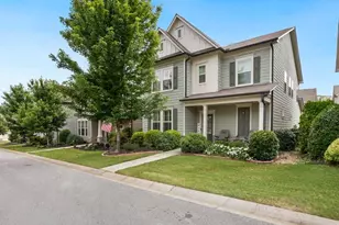 6115 Stella Light Dr, Flowery Branch, GA 30542 - Photo 2