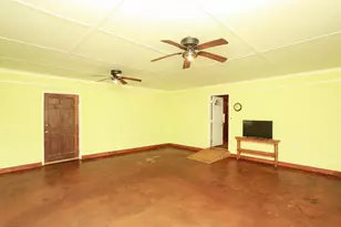 1117 Cross Plains Hulett Rd, Carrollton, GA 30116 - Photo 52