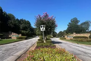 2585 Westchester Way, Conyers, GA 30013 - Photo 2