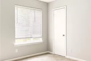 9020 Sterling Ridge Ln, Jonesboro, GA 30238 - Photo 8