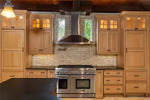 1640 Nottingham Way NE, Atlanta, GA 30309 - Photo 18