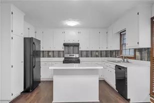 2729 Cheatham Ct N W, Acworth, GA 30101 - Photo 8