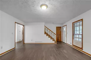 2729 Cheatham Ct N W, Acworth, GA 30101 - Photo 4