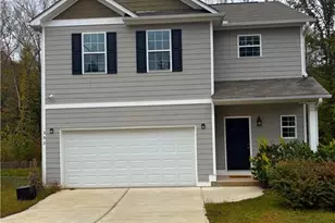 392 Katie Ln, Commerce, GA 30529 - Photo 1