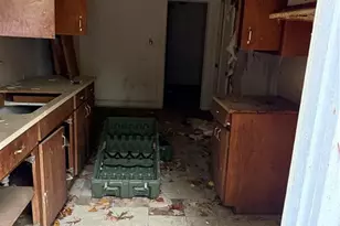 38 Douglas St, Columbus, GA 31903 - Photo 2