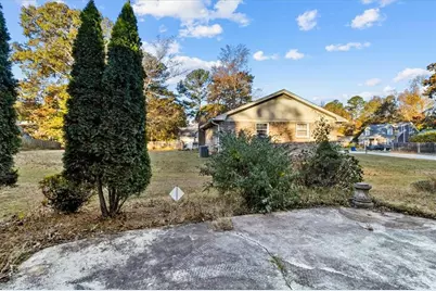 2075 Pinewood Drive, Covington, GA 30016 - Photo 32