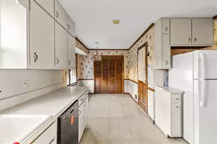 2075 Pinewood Dr, Covington, GA 30016 - Photo 16